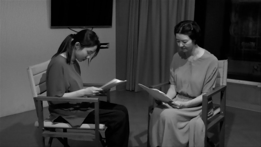 New York 2026 Review: THE DAY SHE RETURNS, Hong Sang-soo's Multi-Take Continues